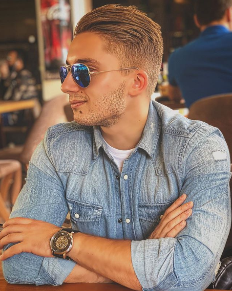 MUST HAVE: Очилата за сонце на пејачот Филип Пешевски!
