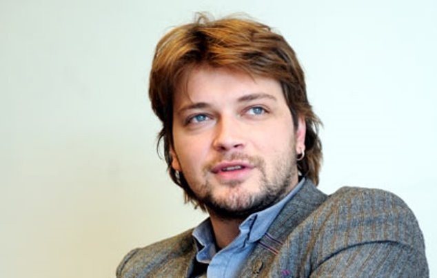 Една година без миленикот на славејчињата: Нов постхуман албум од Влатче!
