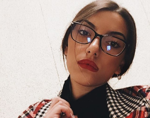 Би сакала да можам да ги прегрнам оние за кои живеам: Ања Ветерова за коронавирусот од Бостон