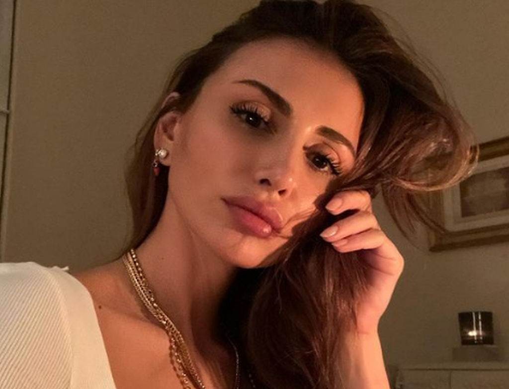 Емина ќе го тужи Мустафа за 26 - те месеци неплатена алиментација: Не плаќал ниту возач, осигурување...