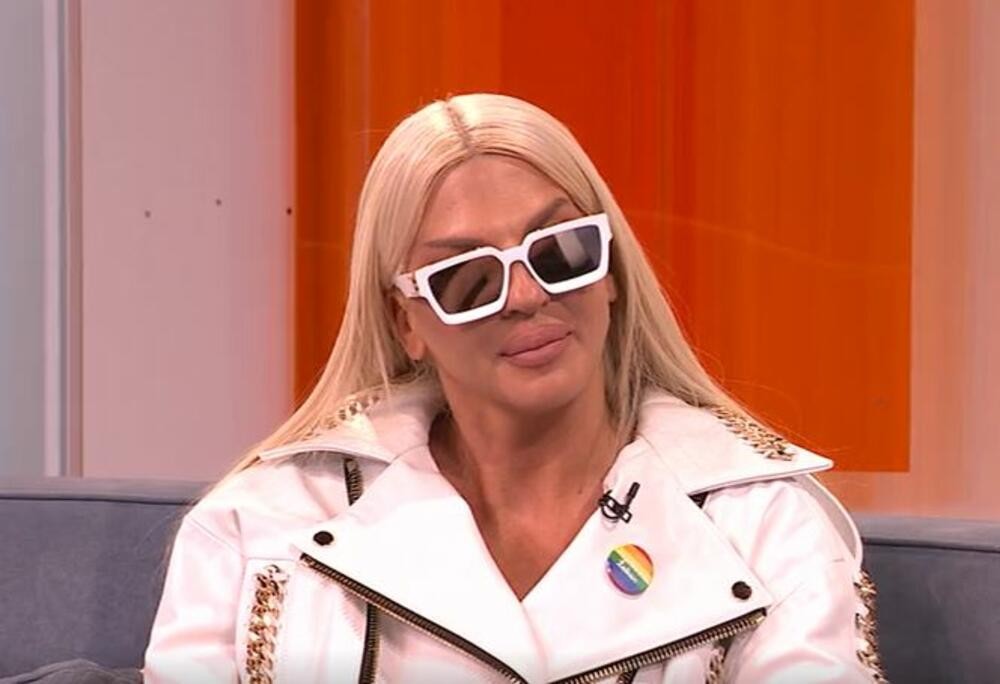 Јелена Карлеуша стави точка на приказната дека е антиваксер и сè објасни преку личен пример