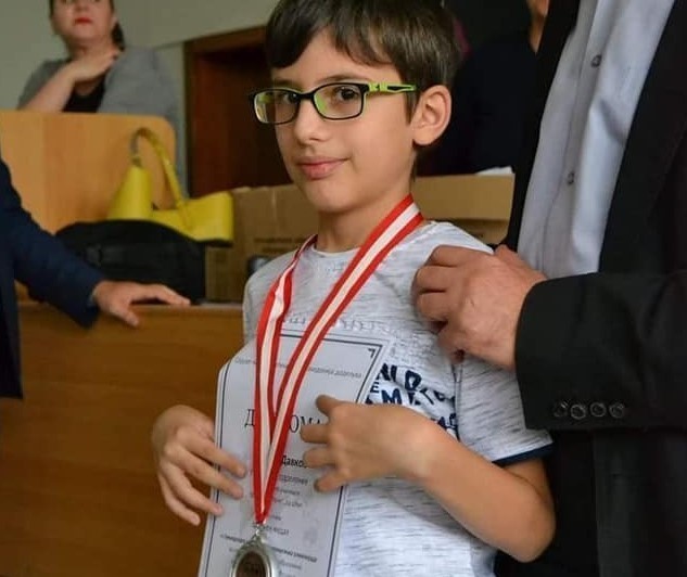 Дамјан не е балкански првак: Мајката на Давков го потврди златниот медел, но не и првото место