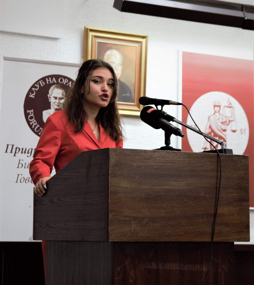 Нашиот глас е подеднакво важен, а многу поискрен: Марија Додовска „Во името на право...“