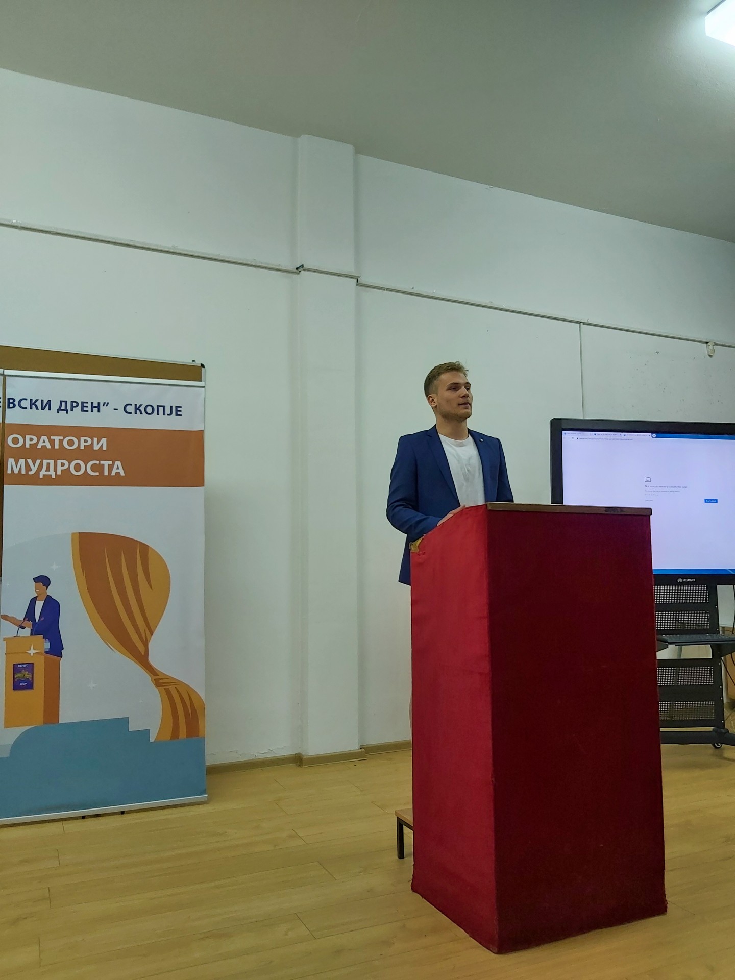 Наместо недела да биде ден за одмор, во недела ќе се пере, суши, пегла: Драган Ѓуровски за моменталната ситауција во Македонија