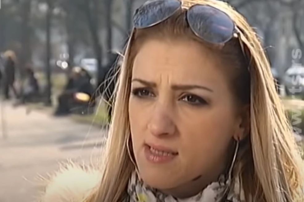 Маја како бебе била оставена пред театар во картонска кутија: Веќе 15 години ги бара биолошките родители