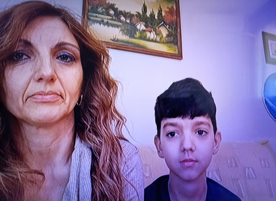 Јелена од Чачак му донираше дел од црниот дроб на својот син (12): Одеднаш доби дијагноза, а еве што беше најтешко