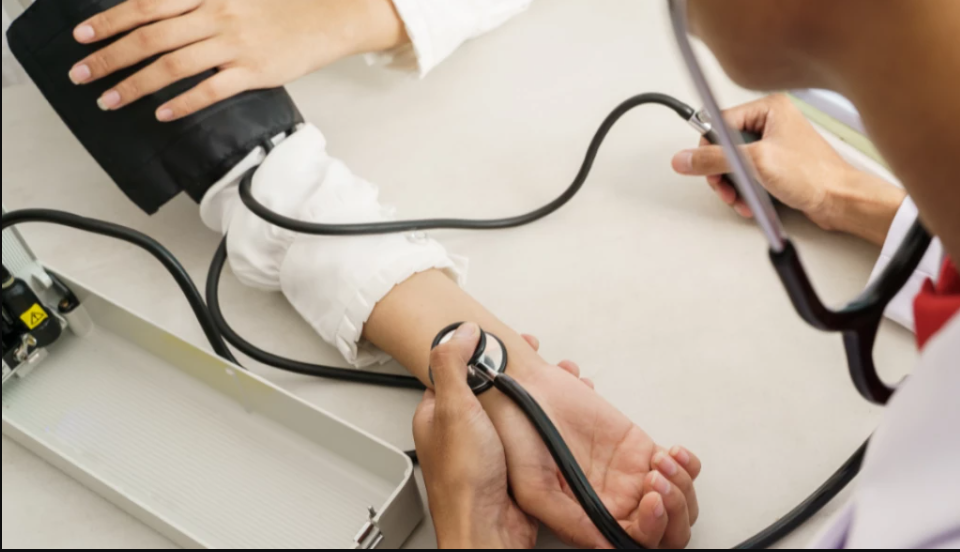 Колку е опасен штрајкот со глад: Што се случува со телото по 2, 5, 10, 25 и 30 дена без храна, и ова се трајните последици