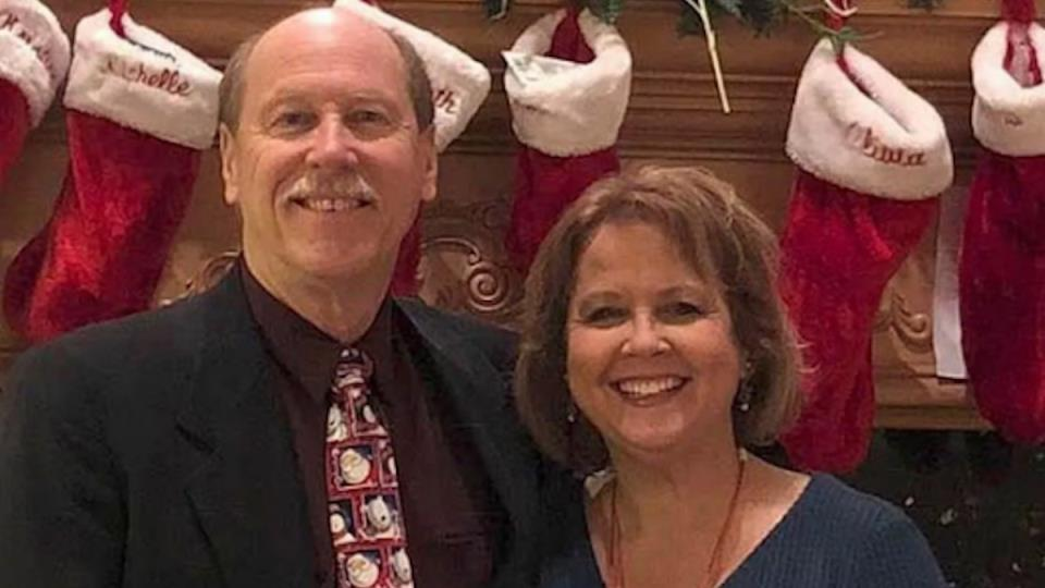 Го родила 13-то дете на 62 години, но сакала уште: Го фалсификувала потписот на сопругот за да добие уште две, тој не знаел ништо