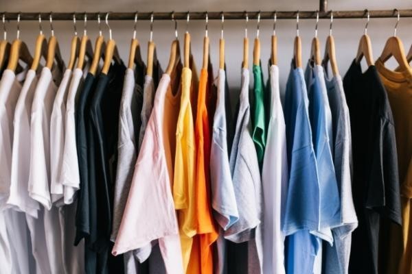 Зошто кинеските производи имаат чуден мирис: Еве како Кинезите наводно нè трујат