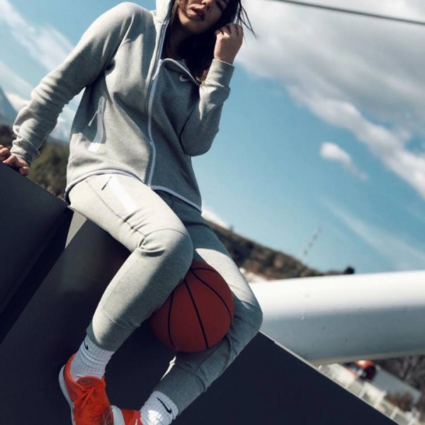 MUST HAVE: Доколку сте спортски тип, овие тренерки мора да се во вашиот плакар!