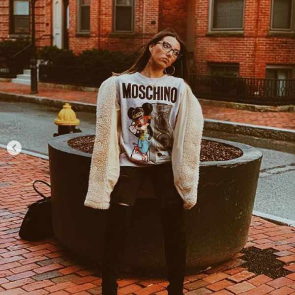 MUST HAVE: „Дизни“ дуксерот на Ања Ветерова!