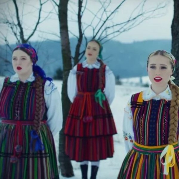 Легендарниот хит на „Металика“ во етно-верзија