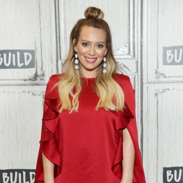 Доби бизарен подарок од своето момче, а сепак Hilary Duff е пресреќна!