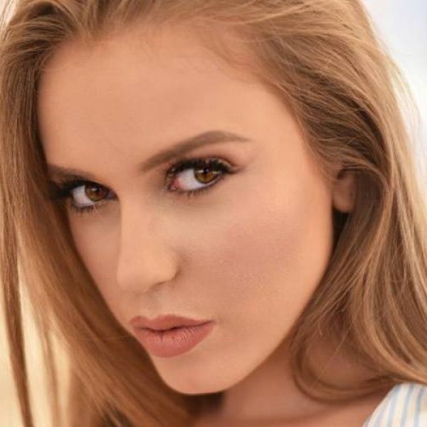 Антониа ќе го освојува Балканот: “Могли смо у двоје” со светски призвук!