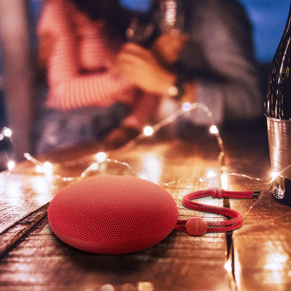 Музичко лето со Huawei P30 и водоотпорниот Soundstone Speaker
