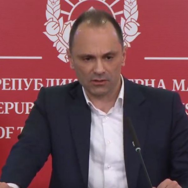 Одмор од две недели за учениците: Затворање на училиштата поради коронавирусот