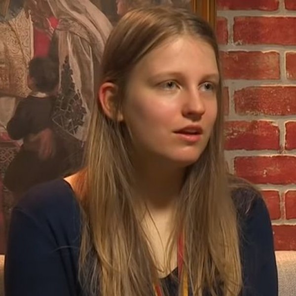 Најдобра ученичка на сите времиња: По завршувањето на средното образование заминува на Кембриџ