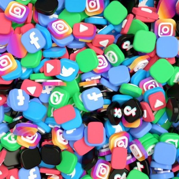 Рекордна година за апликациите: ТикТок главен, Google Play Store го надмина Apple за 150%