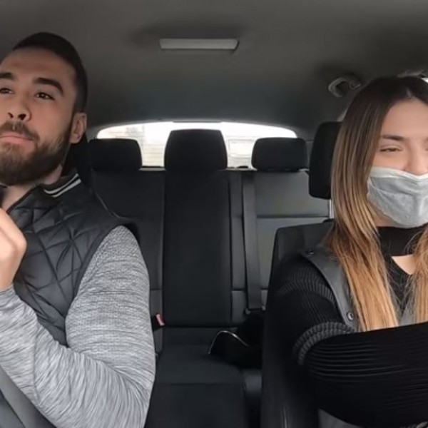 На часови кај Стефан Лазаров: Лина Пејовска побара помош за да дојде до возачка дозвола