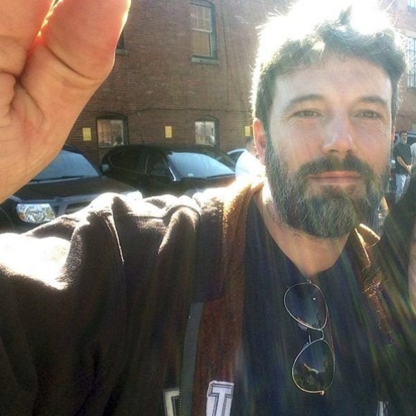 Бен Афлек докажа дека е дел од семејството: Се запозна со близнаците на Џенифер Лопез за време на интимна вечера во Малибу