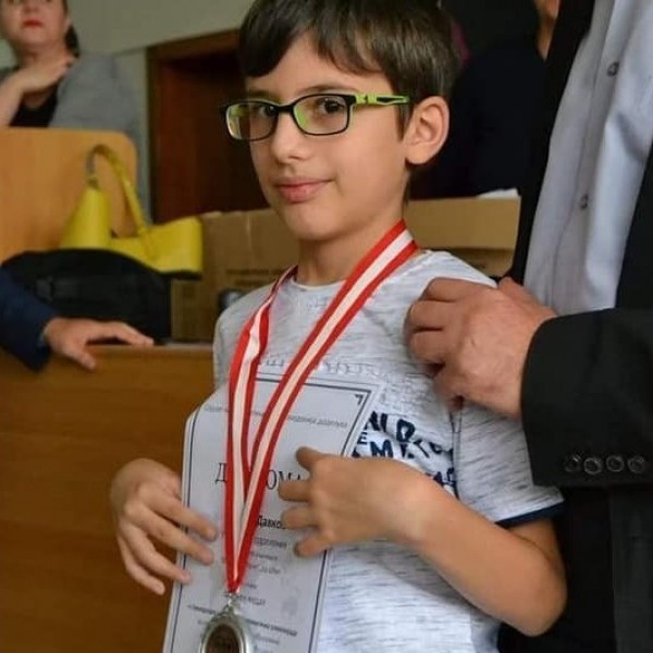 Дамјан не е балкански првак: Мајката на Давков го потврди златниот медел, но не и првото место