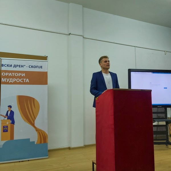 Наместо недела да биде ден за одмор, во недела ќе се пере, суши, пегла: Драган Ѓуровски за моменталната ситауција во Македонија