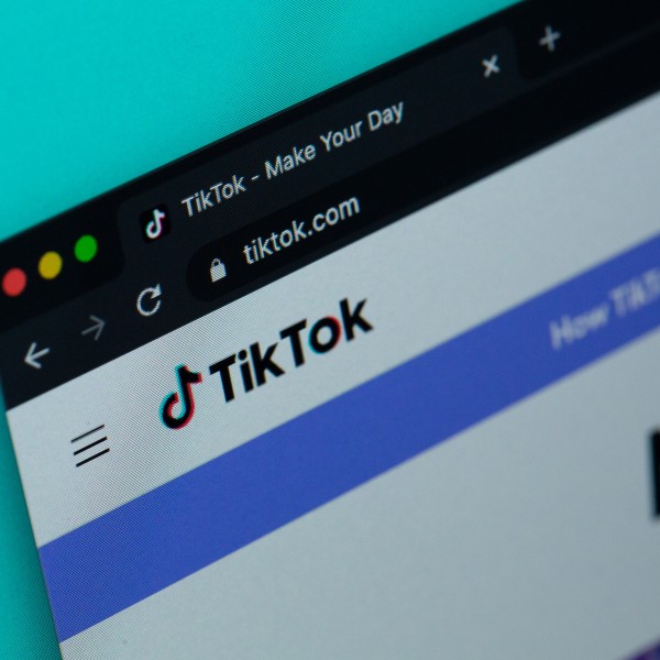 ТикТок сака да ја освои и музичката индустрија: Гигантот развива апликација за стриминг музика