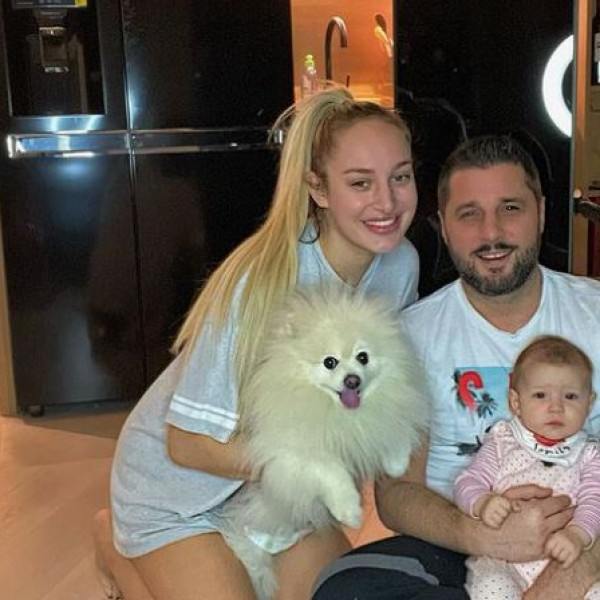 Слетаа во Њујорк: Луна и Марко ја напуштија Србија, па ја објавија првата фотографија од Америка