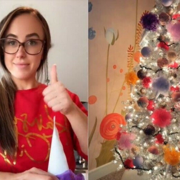Додатоците за бања како украс на елка: На луѓето во исто време им е престрашно и супер креативно (ВИДЕО)