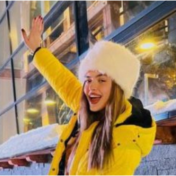 Комбо на денот: Изгледот за на планина на Лина Пејовска во кој нема шанси да останете незабележани