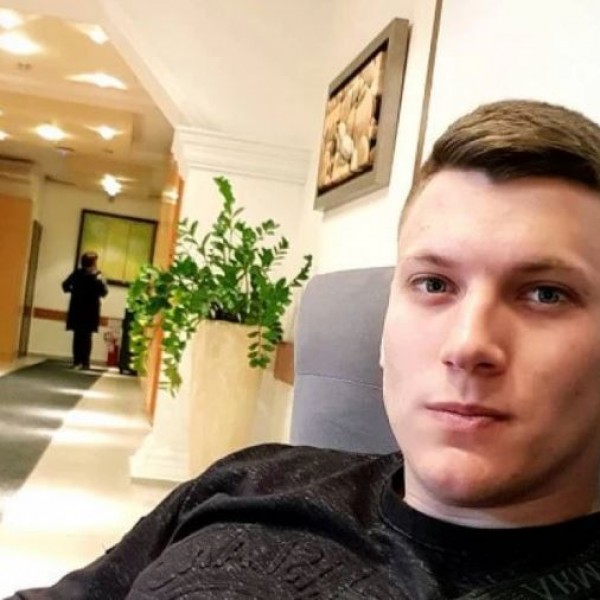 Кој беше Немања Вуковиќ, „Ѕвездата на Гранд“ која трагично го загуби животот: Жените го обожаваа, колегите уживаа со него, а овој пејач му беше идол