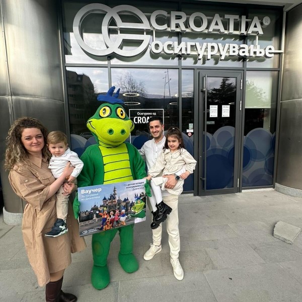 Децата кои минатата година станаа осигуреници на Кроациа беа дел од акцијата „Коко Ве води во Дизниленд“ - најсреќното дете замина со фамилијата на патување