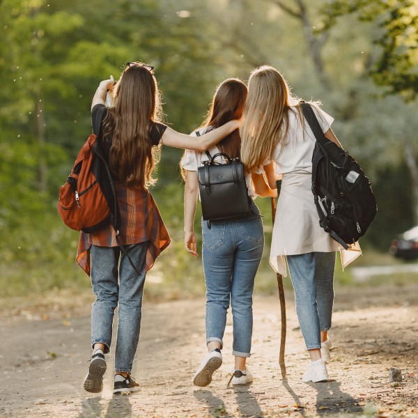 Повеќе од патување: Што всушност учат средношколците на екскурзиите