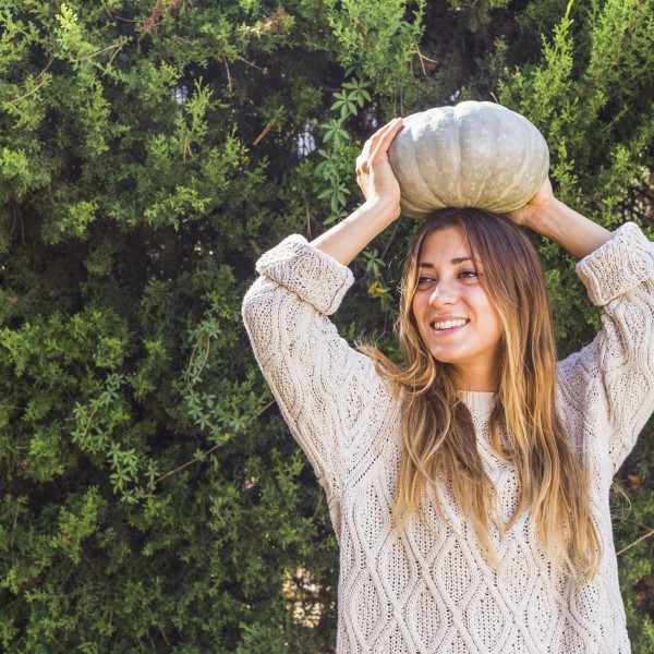 Дневен хороскоп: Петок исполнет со изненадувања и романтика