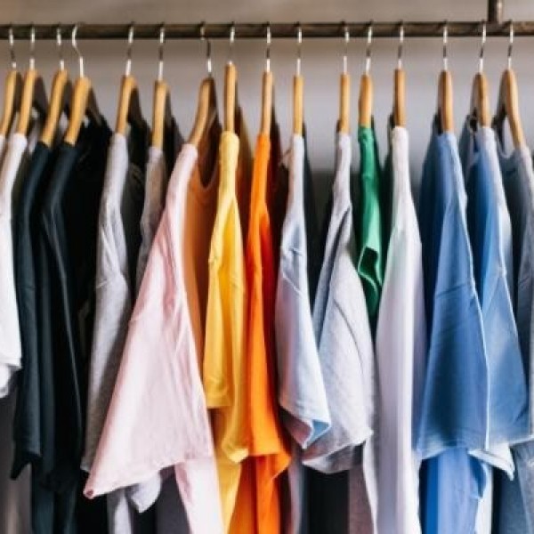 Зошто кинеските производи имаат чуден мирис: Еве како Кинезите наводно нè трујат