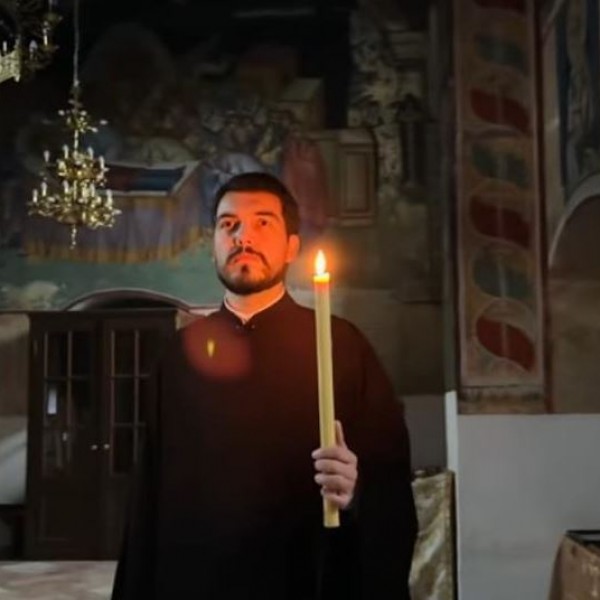 Моќни зборови на родителска молитва за деца: Вака молете се на Бога да ги води по вистинскиот пат